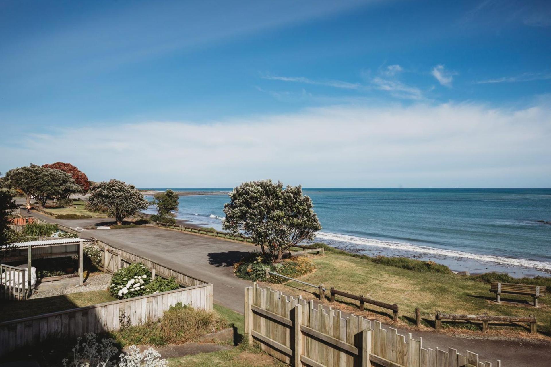 Wow On Wanaka Bay Lägenhet New Plymouth Exteriör bild