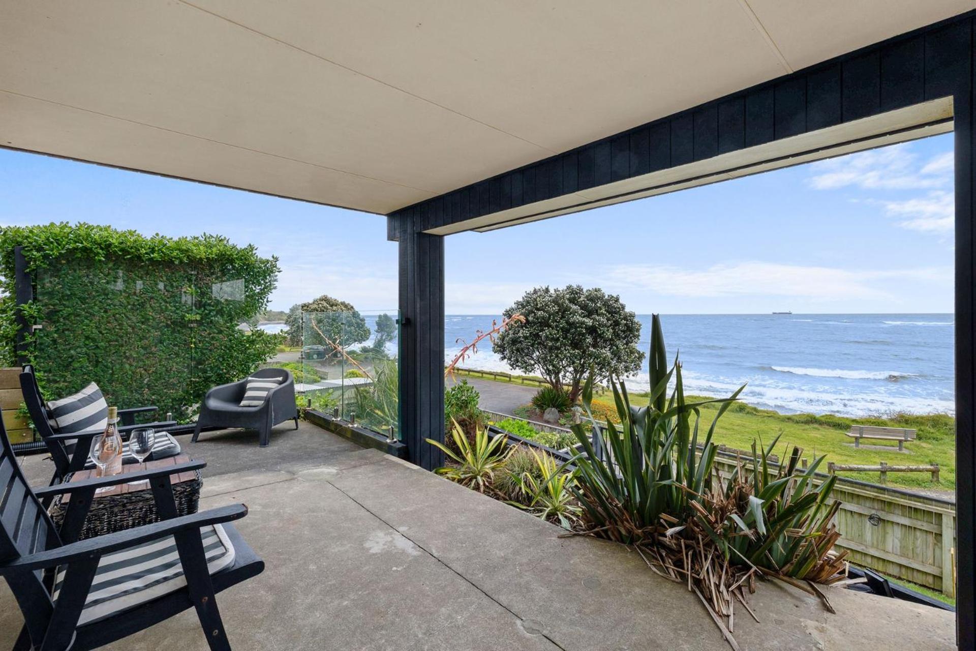 Wow On Wanaka Bay Lägenhet New Plymouth Exteriör bild