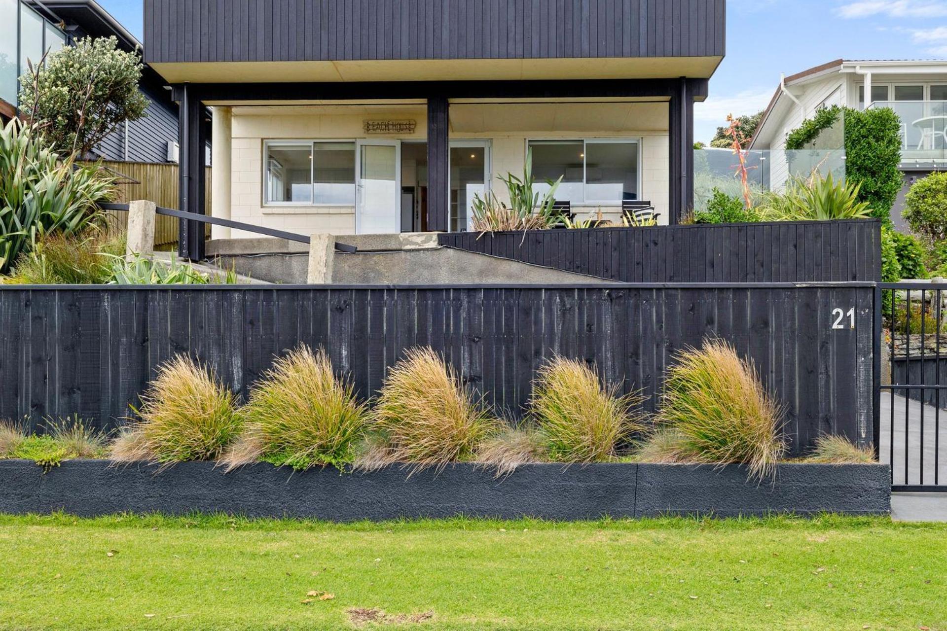 Wow On Wanaka Bay Lägenhet New Plymouth Exteriör bild